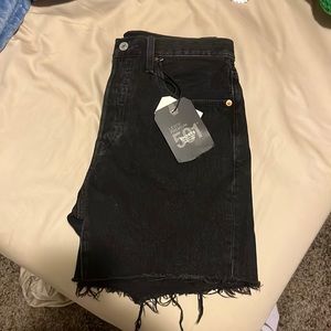 Levi’s womens 501 jean shorts